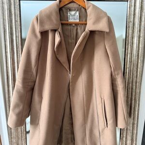 BB Dakota Women's Classic Tan Coat